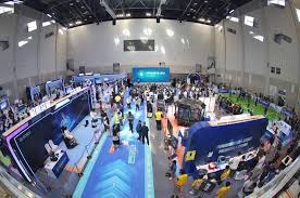 海港6日上午转道新加坡去新山，颜骏凌、徐新获颁纪念球衣