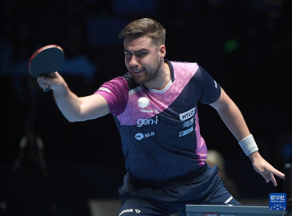 场上展现超 场上展现超